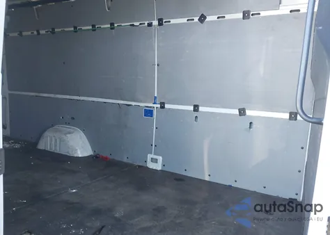 2021 Mercedes-Benz Sprinter 2500 High Roof I4 Diesel z USA, uszkodzony, nr VIN W1Y4DDHY3MT047160